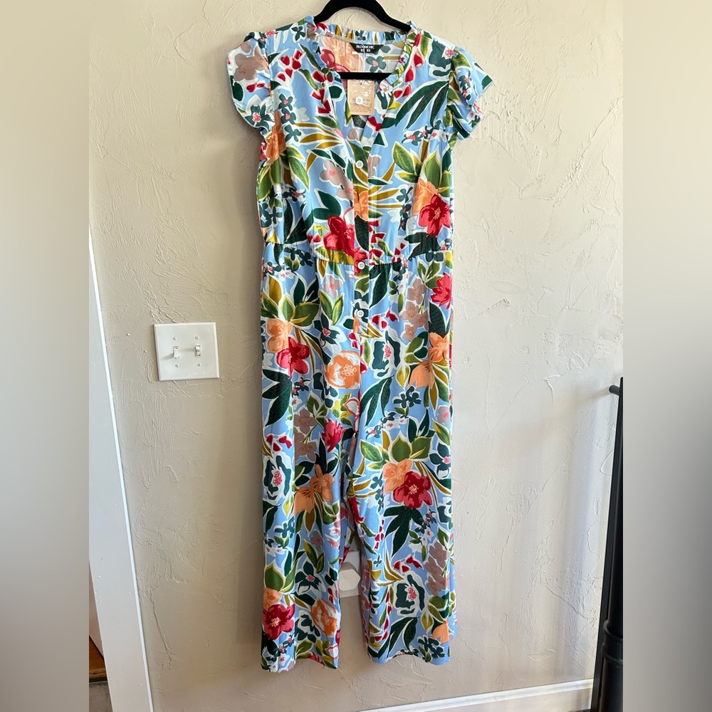 NWT BloomChic jumpsuit